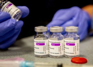 Le Québec va à l’encontre des conseils du conseil national de vaccins et donne AstraZeneca aux plus de 65 ans Le Québec va à l'encontre des conseils du panel national de vaccins et donne AstraZeneca à plus de 65 ans - Montréal
